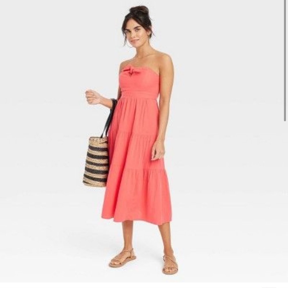 Women’s strapless dress- universal thread large
